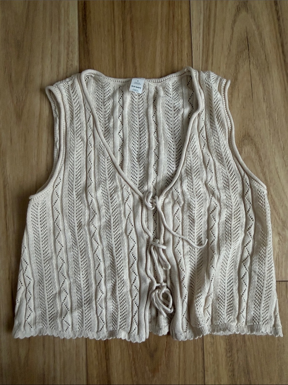 Old Navy Cream Beige Tie-Front Tank Small